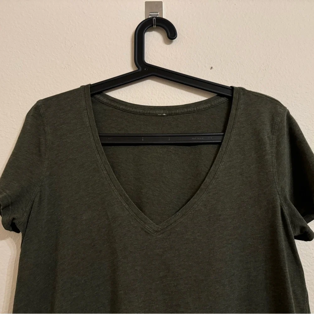 Lululemon Women’s T-shirt Tee